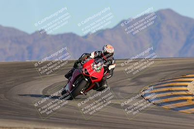 media/Dec-10-2023-SoCal Trackdays (Sun) [[0ce70f5433]]/Turn 12 (2pm)/